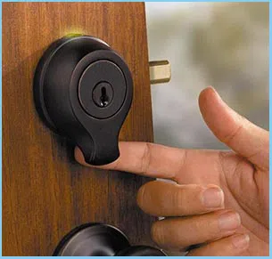 West Mifflin Locksmith Service West Mifflin, PA 412-533-9230 - 17-deadbolt